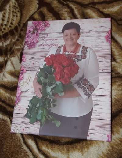 Друк фото на холсті подарунок мамі на день матері